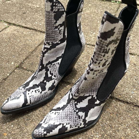 Zara western style boots - Picture 3 of 4